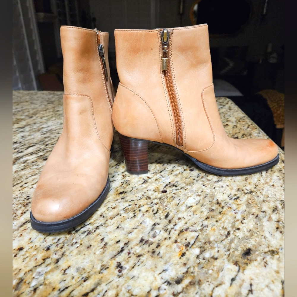 Nickels Soft Leather Boots